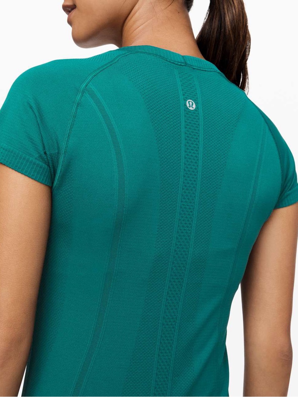 Lululemon Swiftly Tech Short Sleeve Crew Laguna / Laguna L